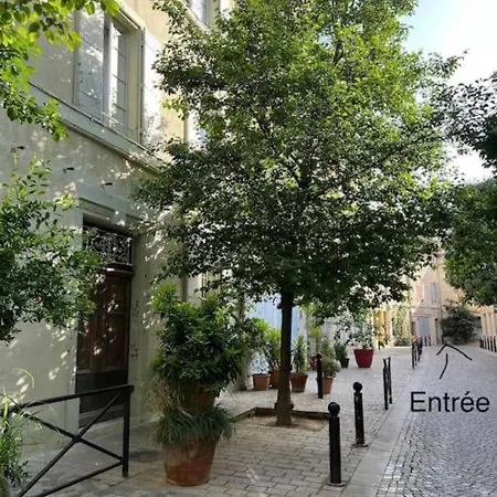 Une Parenthese Arlesienne Apartment *
